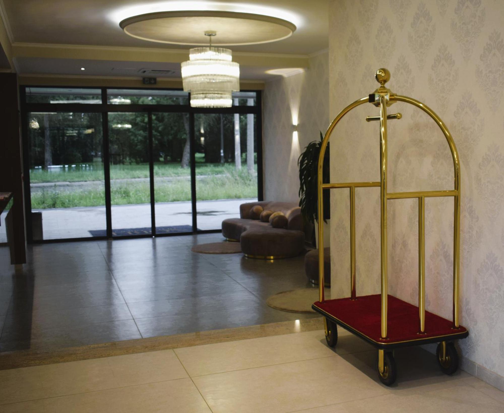 Nobel West Hotel Belgrade Extérieur photo